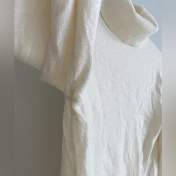 GAP Cream Extra Fine Merino Wool Turtleneck Sweater  Tunic Size S - Picture 8 of 13